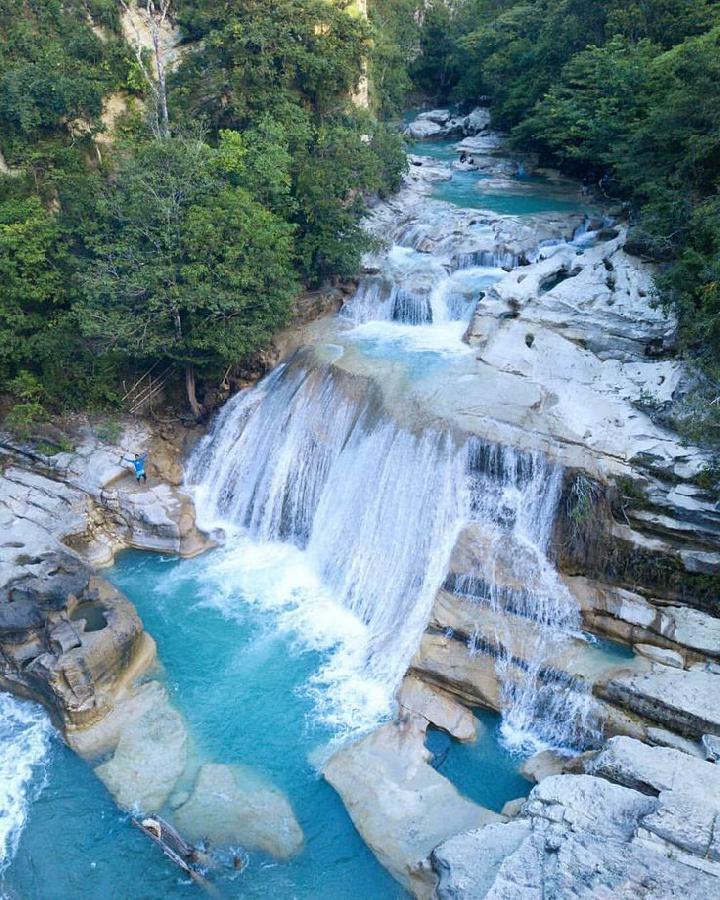 Hidden Gems di Sumba: 4 Air Terjun Alami dengan Pemandangan Spektakuler